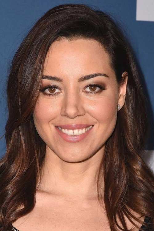 Aubrey Plaza isAllison