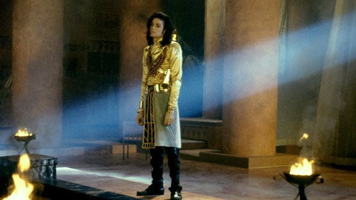 Michael Jackson: Remember The Time — Fundos 2