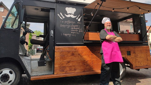 Foodtruck gezocht - Season 1 Backdrop Blur