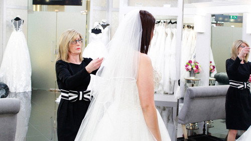 The Bride vs Mum Show
