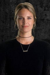 Laurel Stucky en su biografía y filmografía