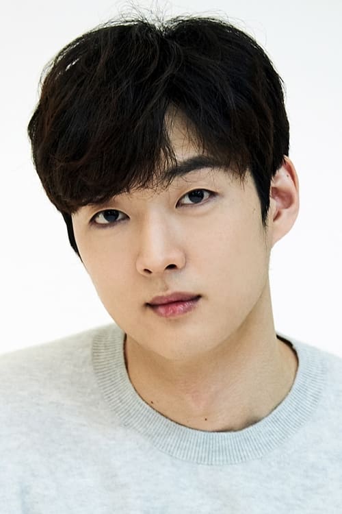 Kép: Kang Yeong-seok színész profilképe