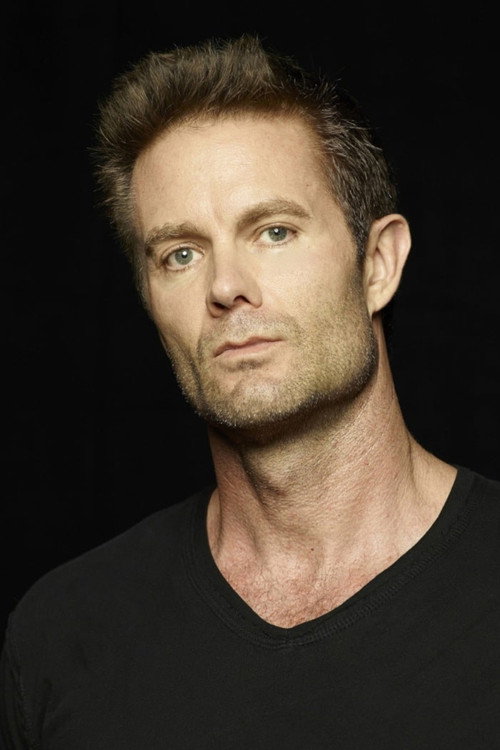 Kép: Garret Dillahunt színész profilképe