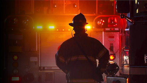Pompiers : au coeur du danger - Season 1 Backdrop Blur