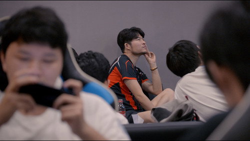 Born to Win: the King Pro League Saga