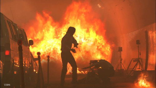 Escena 6 de 逃亡者 RUNAWAY