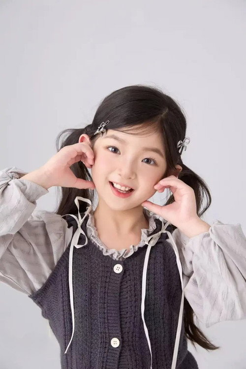 Wang Xingyi - صورة 2