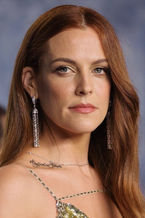 Kép: Riley Keough színész profilképe