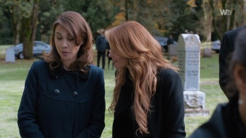 A Bone to Pick: An Aurora Teagarden Mystery