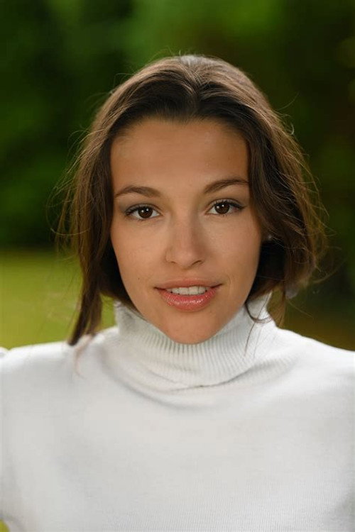 Lena Rettinghaus photo 3