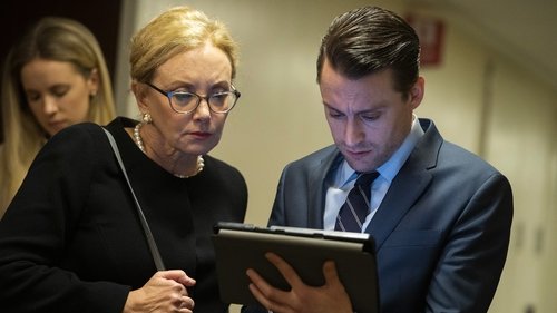 Succession: 2×1