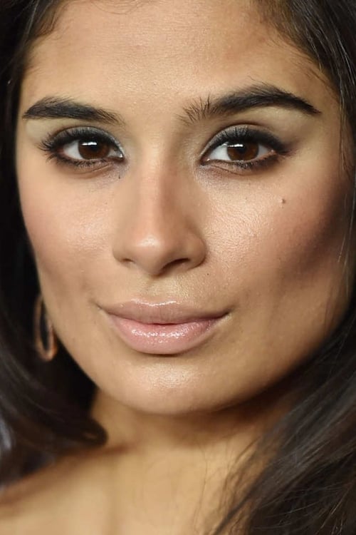 Kép: Diane Guerrero színész profilképe