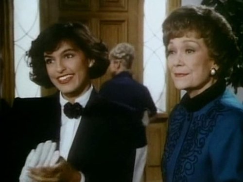 Escena del episodio 19 de la temporada 7 de la serie Falcon Crest