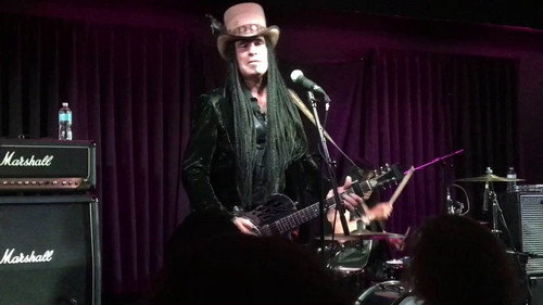 Eric Sardinas Crossroads 2008 Backdrop Blur