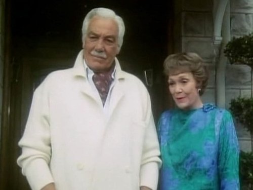 Escena del episodio 9 de la temporada 5 de la serie Falcon Crest
