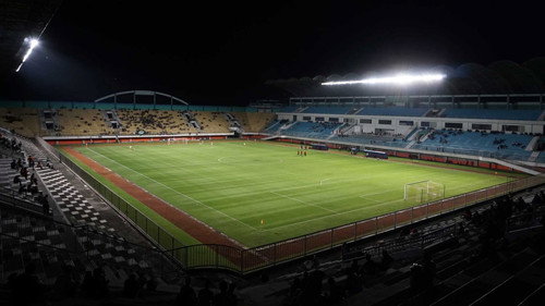 Can't Stop Falling in Love