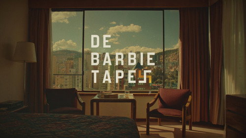 De Barbie tapes Backdrop Blur