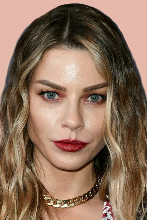 Kép: Lauren German színész profilképe