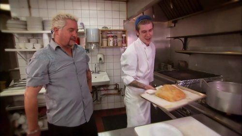 Escena del episodio 13 de la temporada 16 de la serie Diners, Drive-Ins and Dives