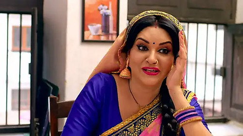 Shanti and Sakina Quit Politics