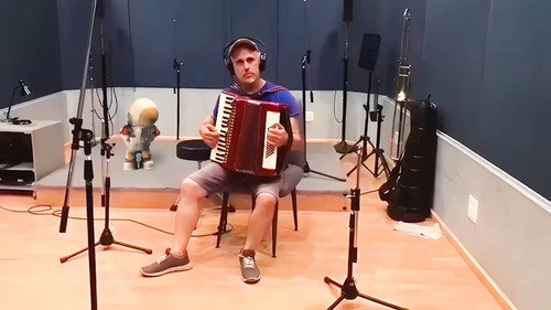 Between the valleys, between the hills. In the footsteps of the future sound of Slovakia.