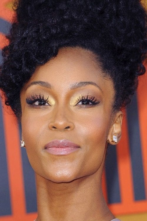 Kép: Yaya DaCosta színész profilképe