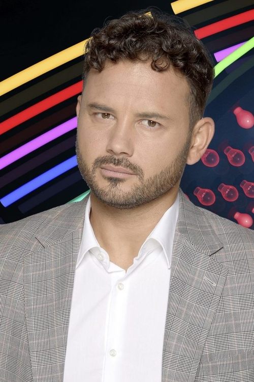 Ryan Thomas profile