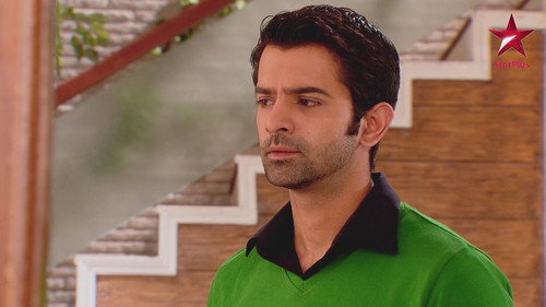 Arnav Regrets His Behaviour