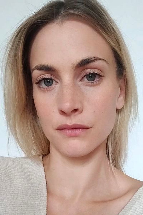 Kép: Stefanie Martini színész profilképe