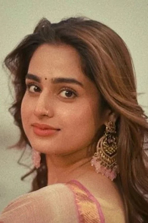 Ayesha Khan