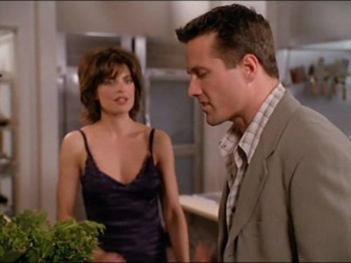 Escena del episodio 28 de la temporada 5 de la serie Melrose Place