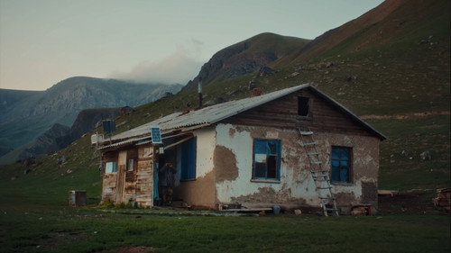 Tales from the Road | Exploring Kyrgyzstan & Uzbekistan