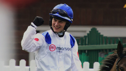 Champions: Full Gallop S02E01 backdrop