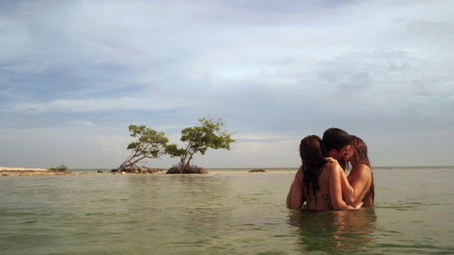 El ataque del tiburón de dos cabezas (2012) Película