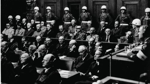 Escena 2 de De Nuremberg à Nuremberg