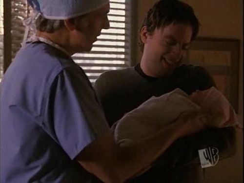 Escena del episodio 18 de la temporada 4 de la serie Everwood