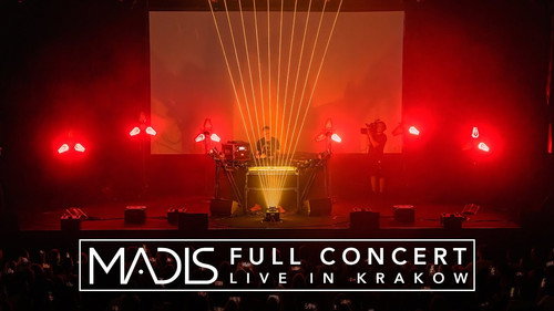 MADIS : Live in Krakow Backdrop Blur