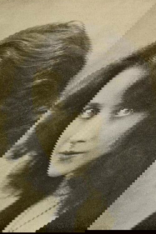 Pauline Po