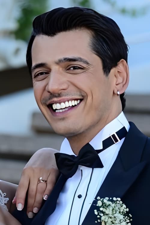 Kép: Osman Akça színész profilképe