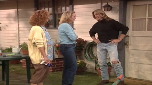 Escena del episodio 4 de la temporada 4 de Grace Under Fire