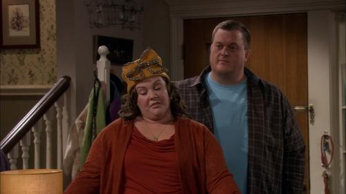 Mike & Molly, S01E10 - (2010)