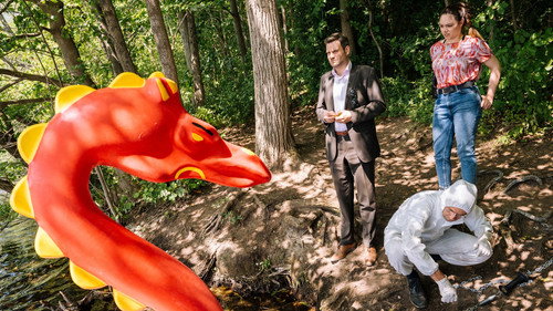 Episode 15 still