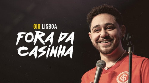 Gio Lisboa em: Fora da Casinha Backdrop Blur