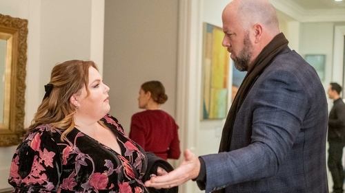 Escena del episodio 9 de la temporada 6 de la serie This Is Us