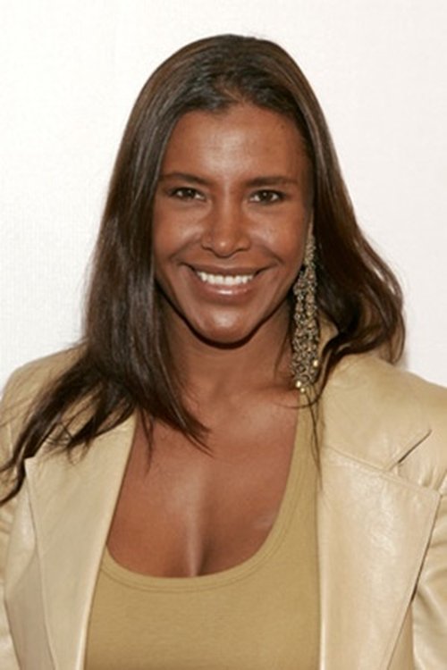 Elisa Salinas profile
