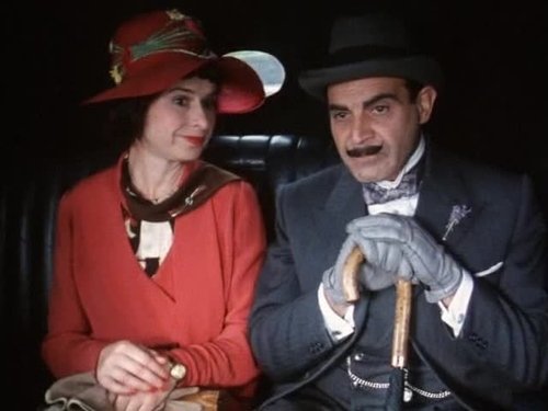 Escena del episodio 1 de la temporada 1 de la serie Hércules Poirot