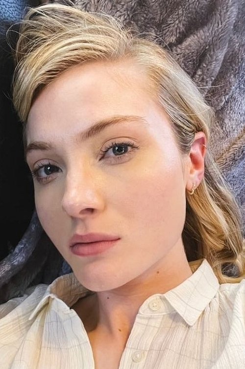 Kép: Skyler Samuels színész profilképe