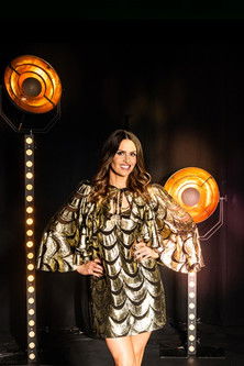 Ellie Taylor: Palavering!