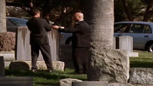 The Shield S01E02 — Our Gang episode still