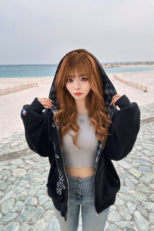 Kogawa Yuina Photo